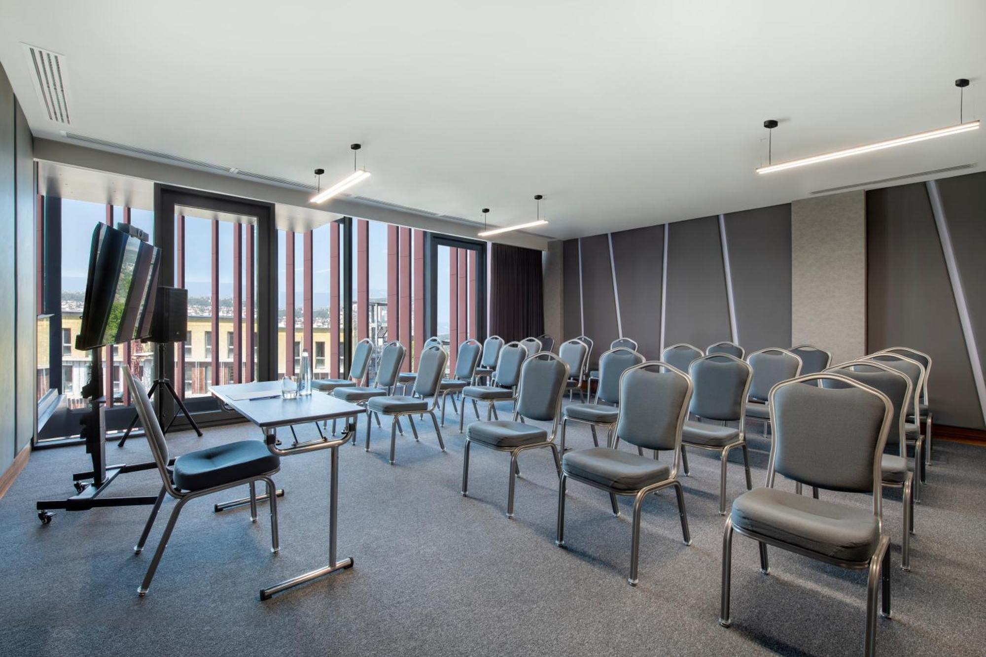 Tbilisi Philharmonic Hotel By Mercure Extérieur photo